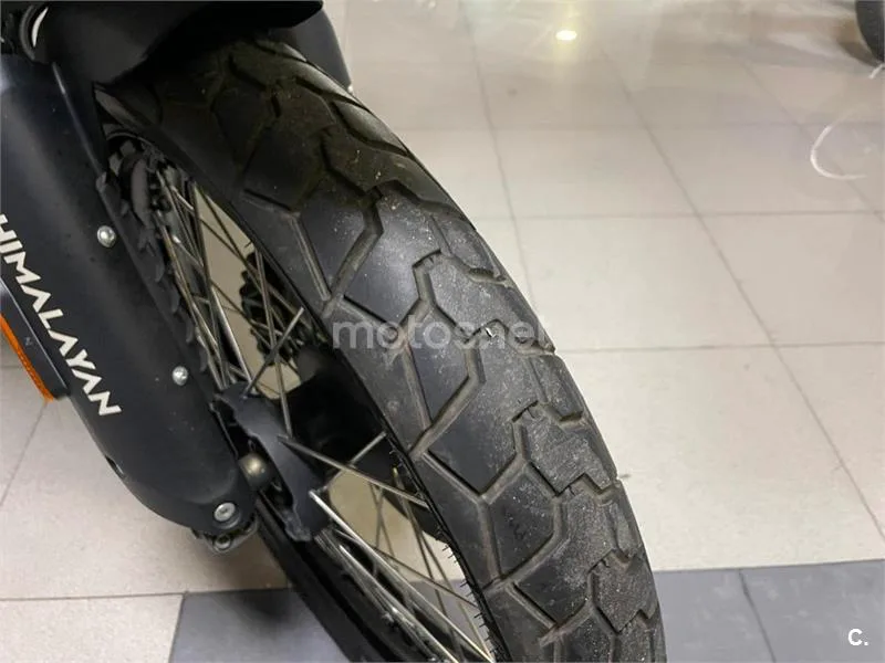 Royal Enfield Himalayan 450 – Vista 12