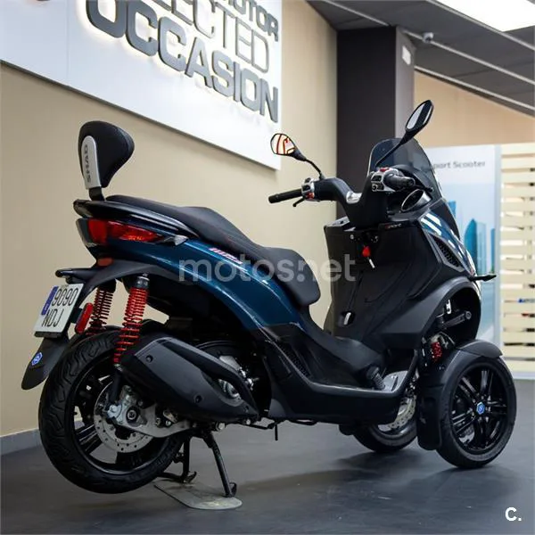 Piaggio MP3 – Vista 6