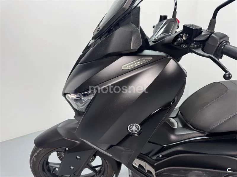 Yamaha XMAX 300 – Vista 15