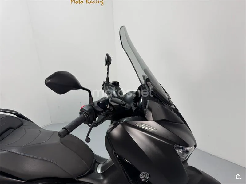 Yamaha XMAX 300 – Vista 3