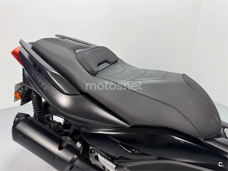 Yamaha XMAX 300 – Vista 6