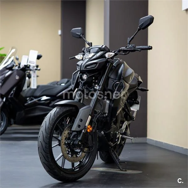 Yamaha MT-125 – Vista 4