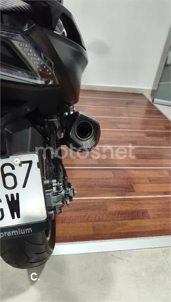 Kymco AK 550 – Vista 36