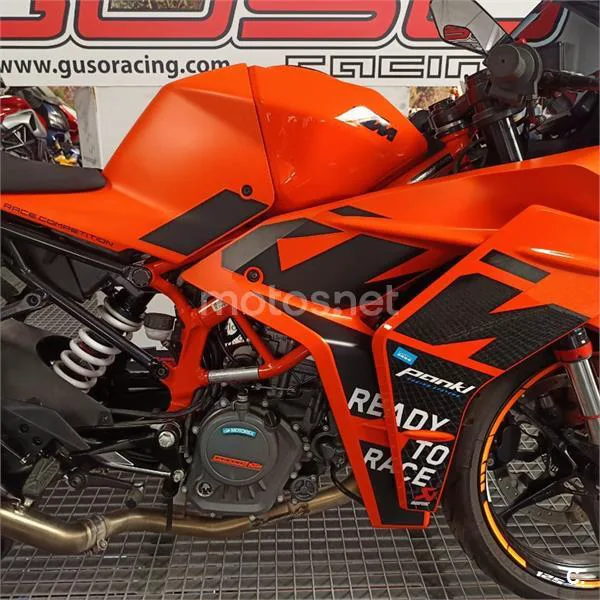 KTM RC – Vista 9