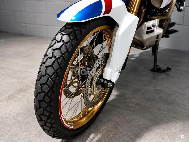 Honda CRF 1000L Africa Twin – Vista 9