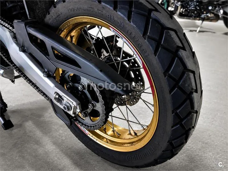 Honda CRF 1000L Africa Twin – Vista 10