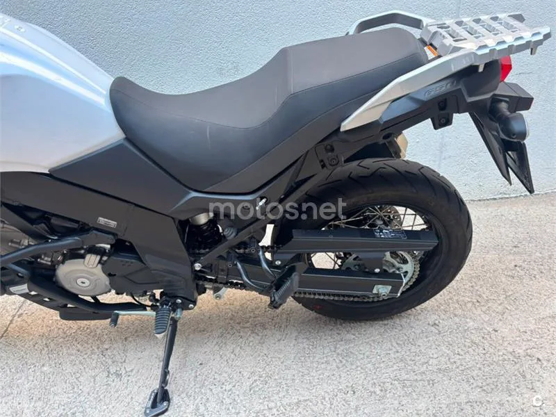 Suzuki V-Strom 650 XT – Vista 12