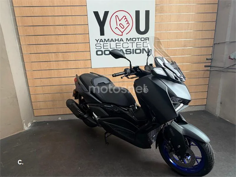 Yamaha XMAX 300 – Vista 4