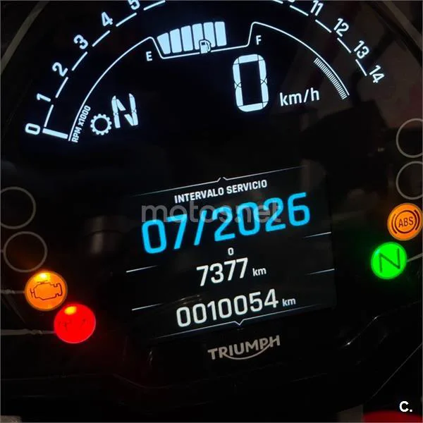 Triumph Street Triple 765 – Vista 17