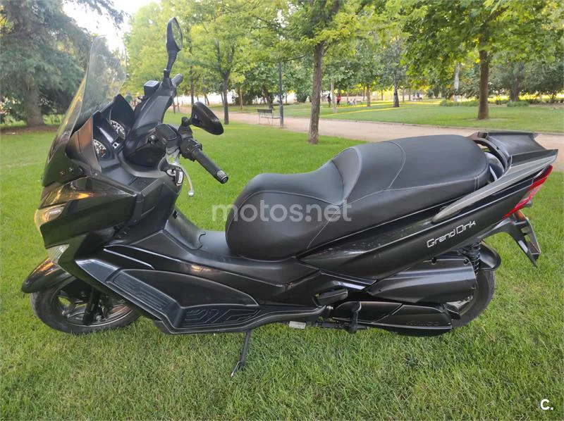 Kymco Super Dink 350 – Vista 4