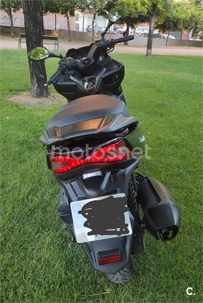 Kymco Super Dink 350 – Vista 9