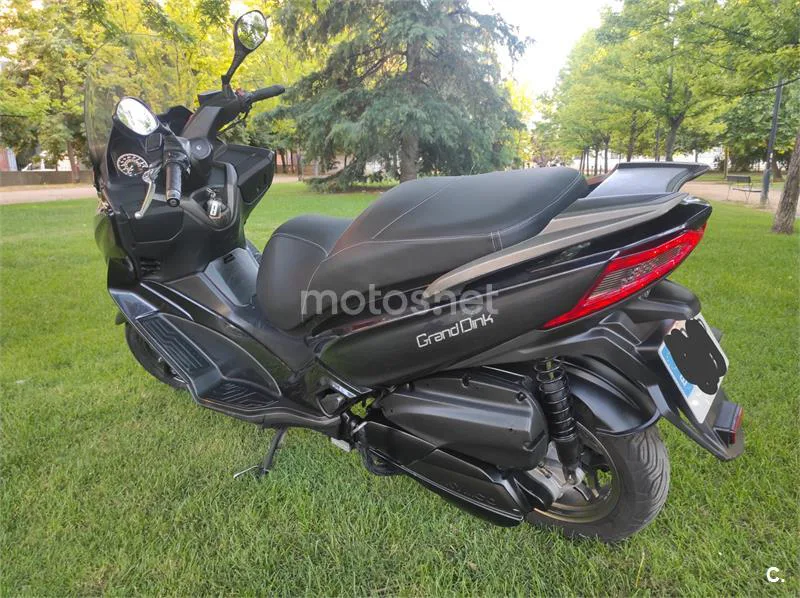 Kymco Super Dink 350 – Vista 10