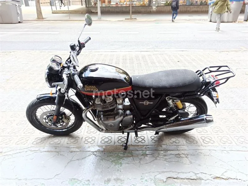 Royal Enfield Interceptor 650 – Vista 7