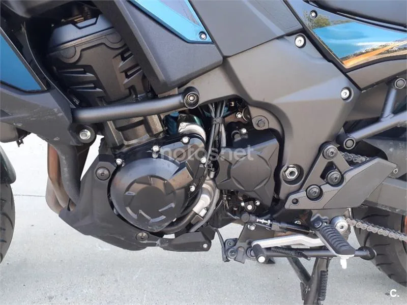 Kawasaki Versys 1100 – Vista 11