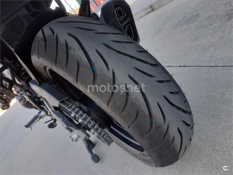 Kawasaki Versys 1100 – Vista 23
