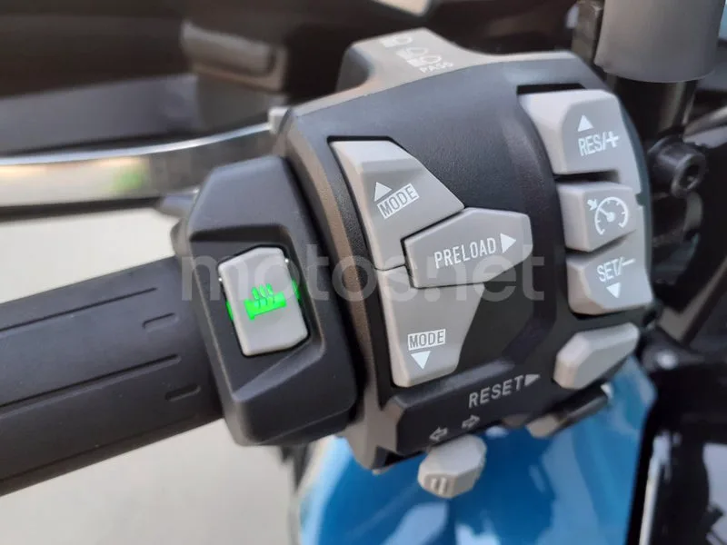 Kawasaki Versys 1100 – Vista 26