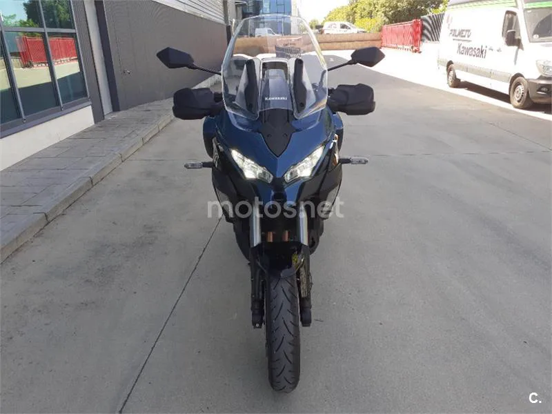 Kawasaki Versys 1100 – Vista 4