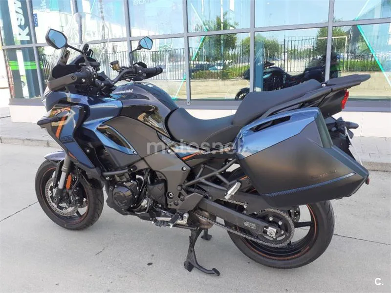 Kawasaki Versys 1100 – Vista 9