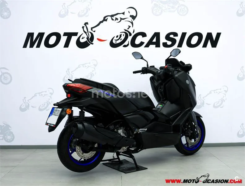Yamaha XMAX 300 – Vista 3