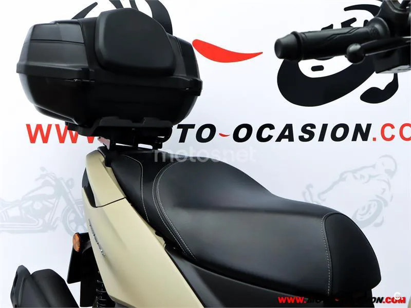 Yamaha Tricity 125 – Vista 11