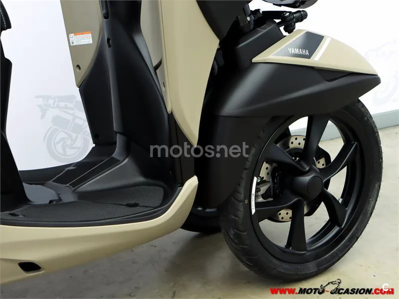 Yamaha Tricity 125 – Vista 5