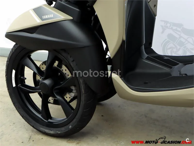 Yamaha Tricity 125 – Vista 10