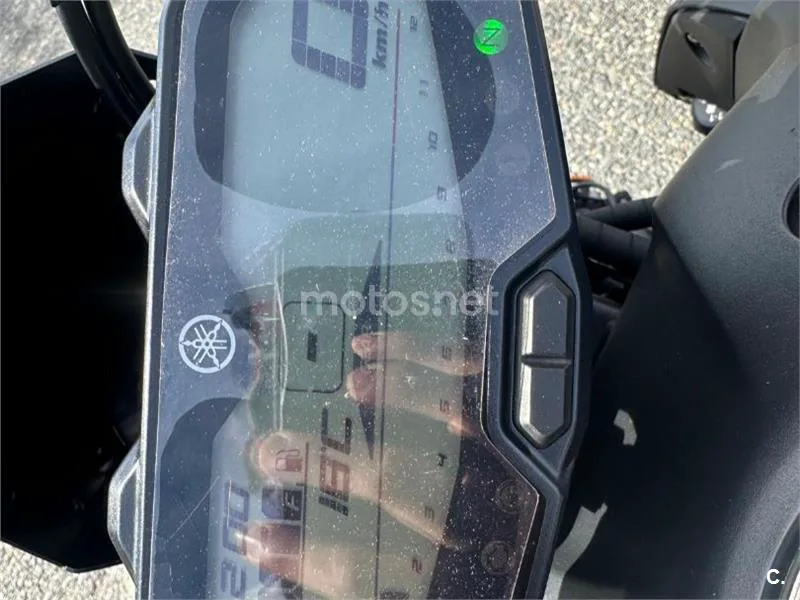 Yamaha MT-07 – Vista 7