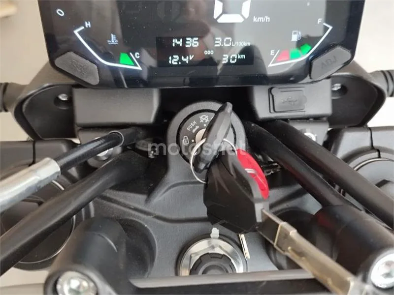Voge 125R 2800 € 2026 Valencia - 2