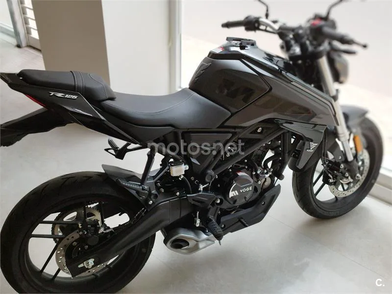 Voge 125R - Vista 4