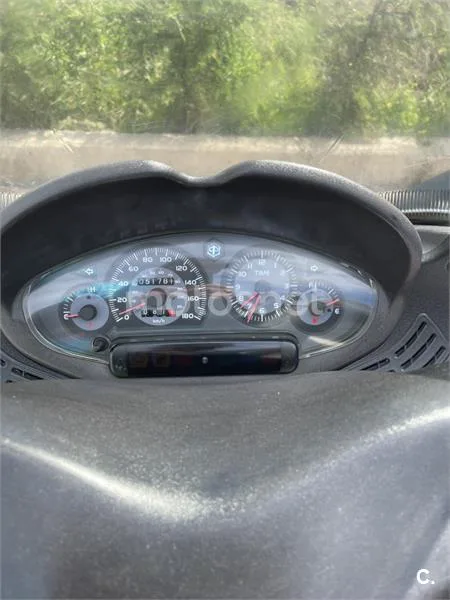Piaggio X8 400 – Vista 8