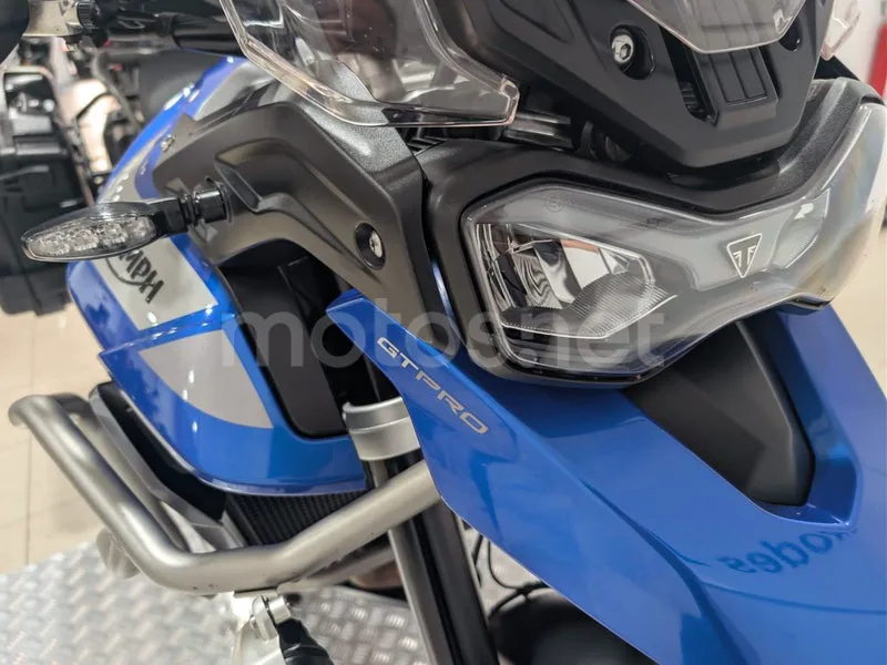 Triumph Tiger 900 - Vista 15
