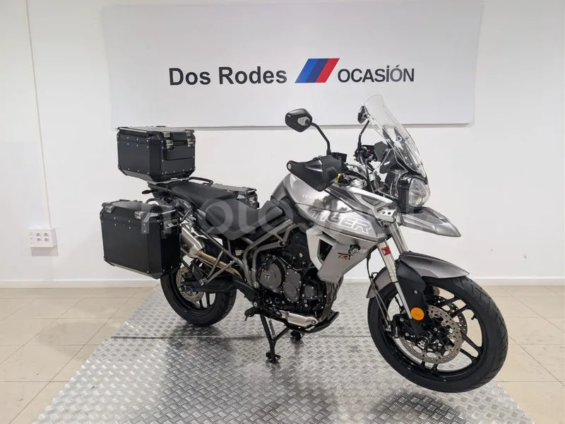 Triumph Tiger 800 XRT - Vista 4