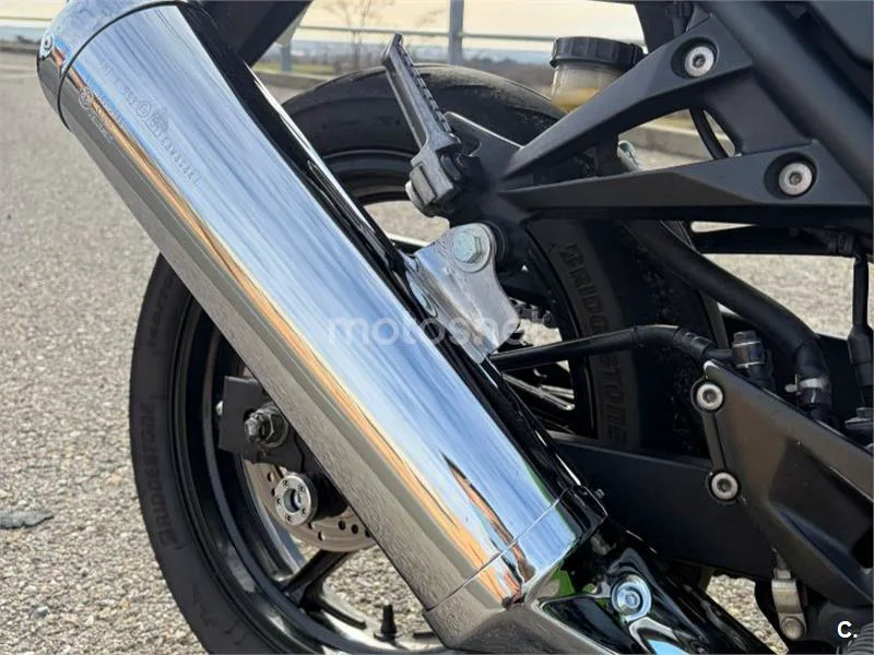 Kawasaki Ninja 250 R – Vista 3