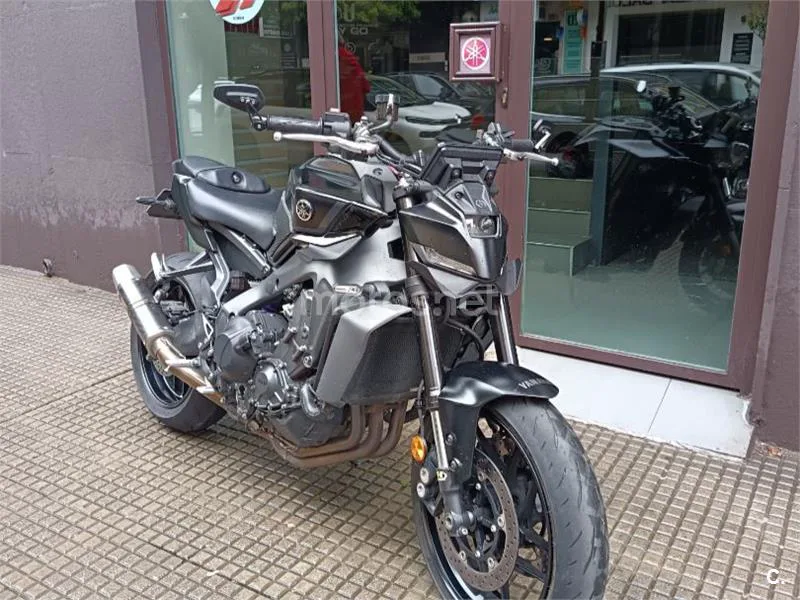 Yamaha MT-09 – Vista 4