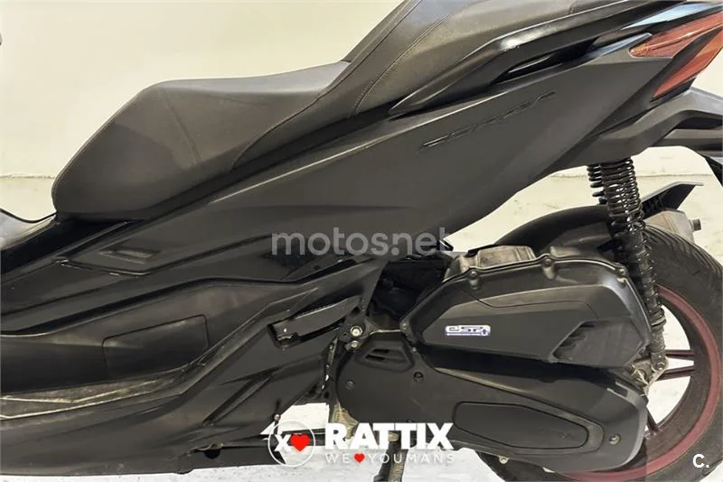 Honda Forza 125 – Vista 13