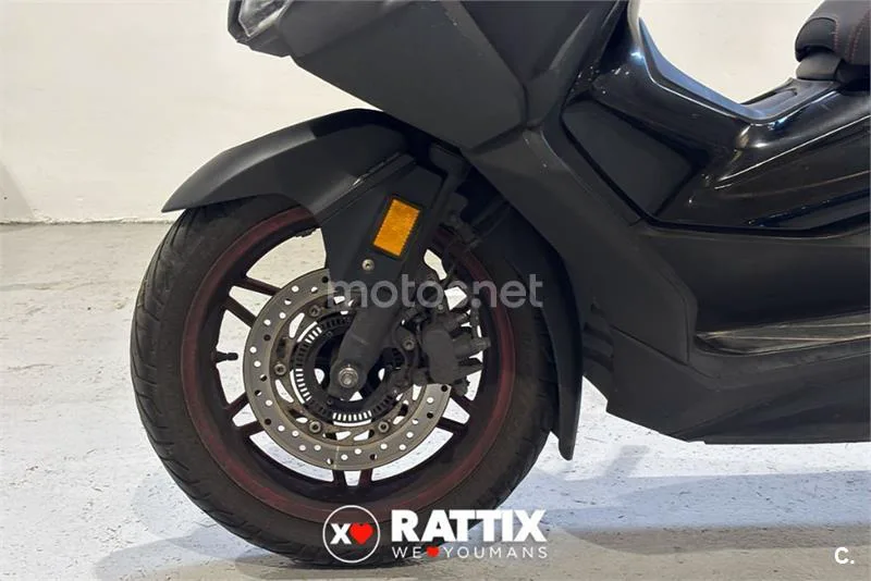 Honda Forza 125 – Vista 15