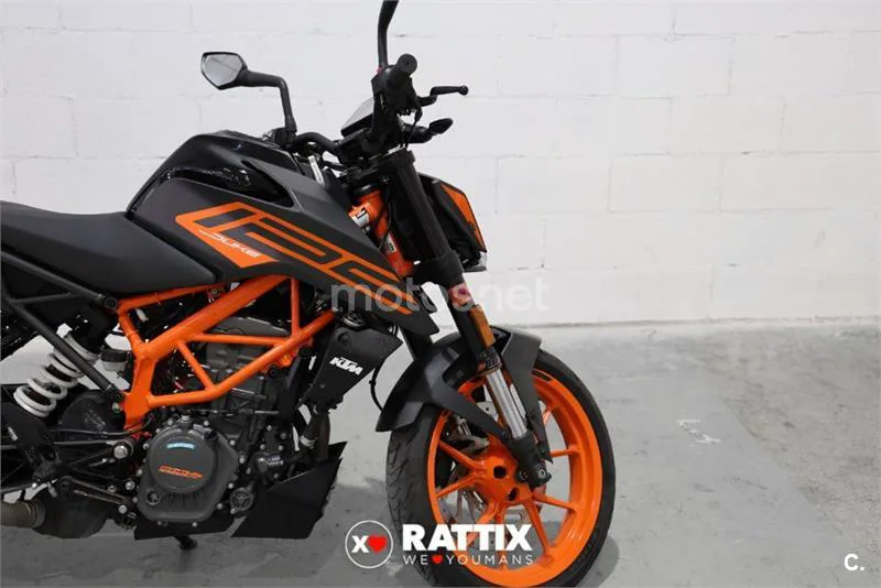 KTM 125 – Vista 3