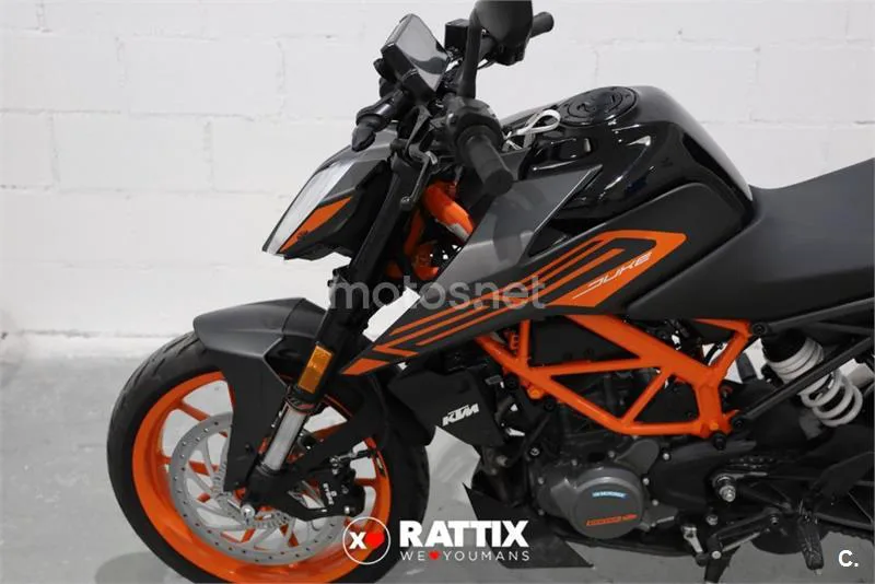 KTM 125 – Vista 10