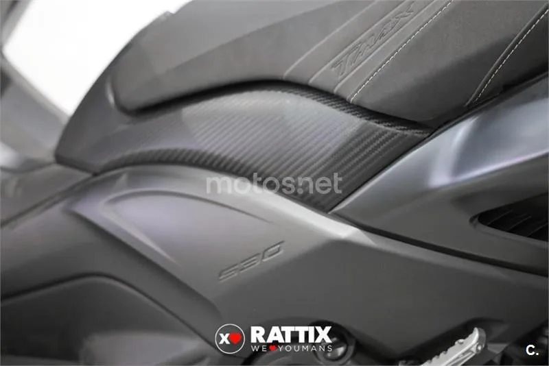 Yamaha TMAX 530 – Vista 14