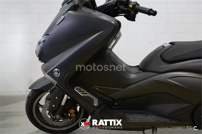 Yamaha TMAX 530 – Vista 15