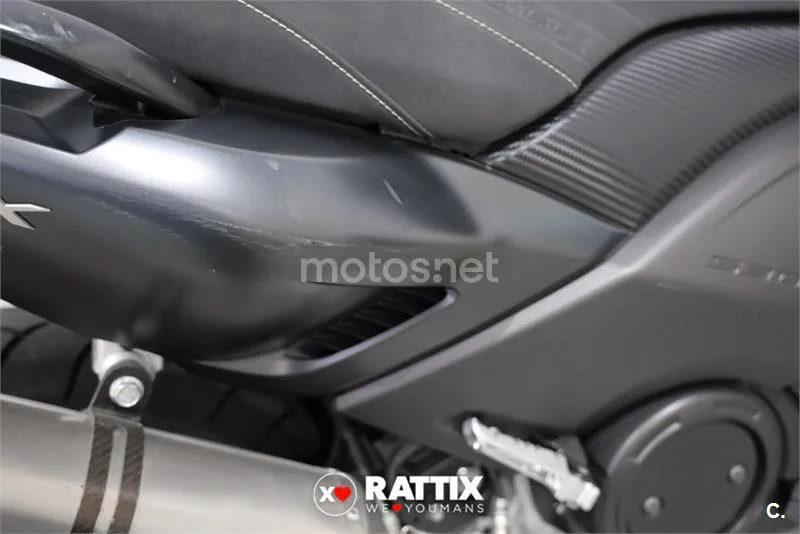 Yamaha TMAX 530 – Vista 4