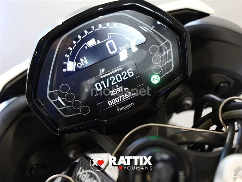 Triumph Street Triple 765 – Vista 4