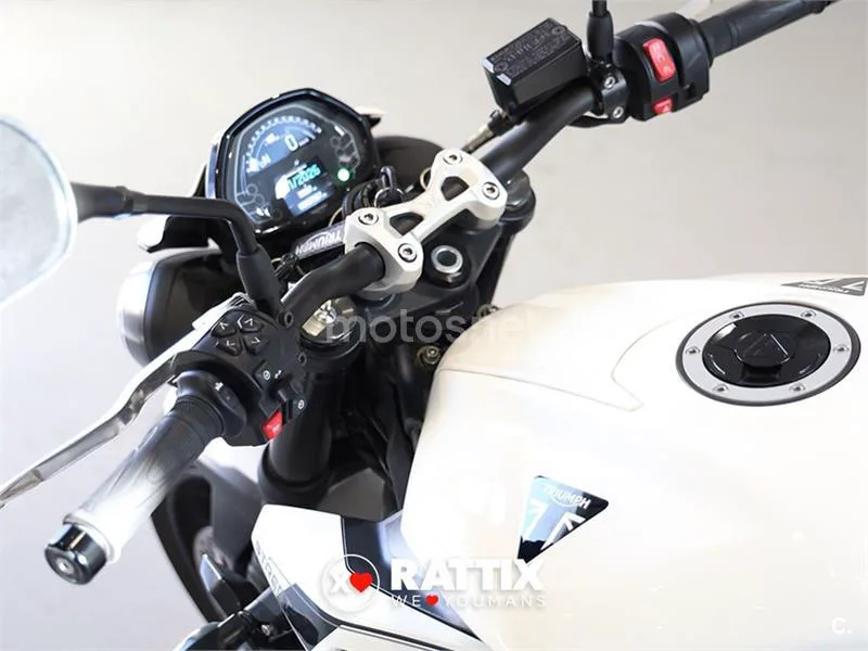 Triumph Street Triple 765 – Vista 5