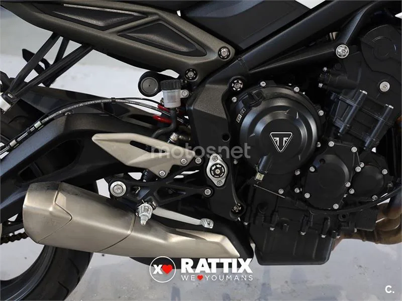 Triumph Street Triple 765 – Vista 7