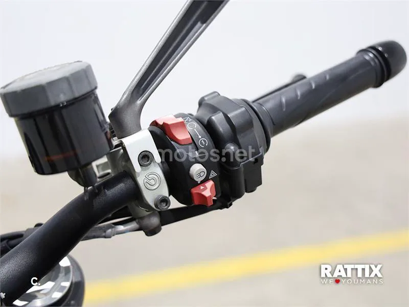 Ducati Monster – Vista 14