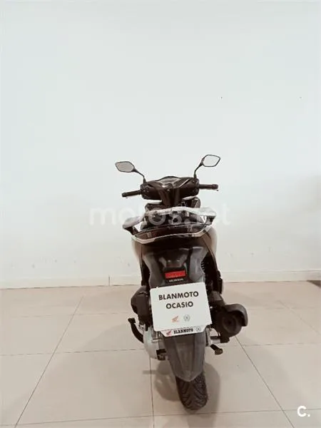 Honda SH 125i – Vista 7