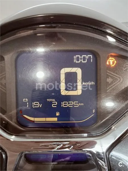 Honda SH 125i – Vista 9