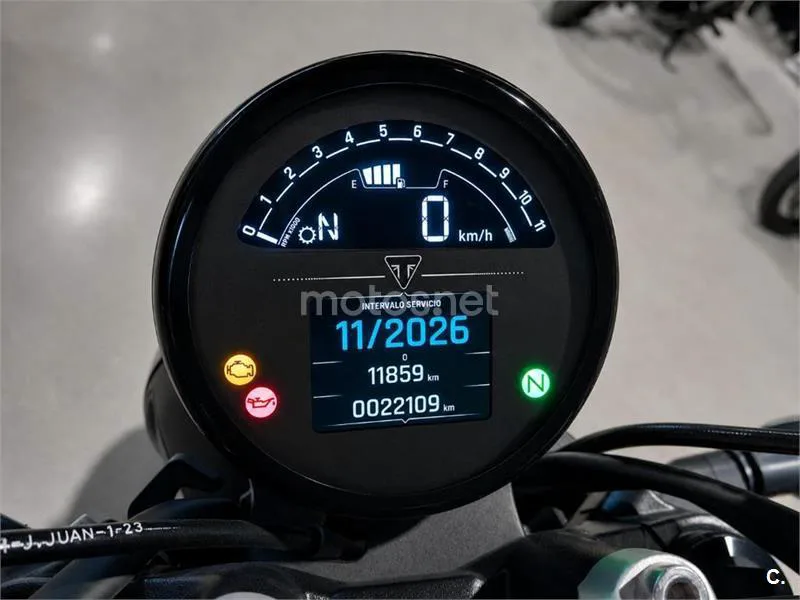 Triumph Trident 660 – Vista 6