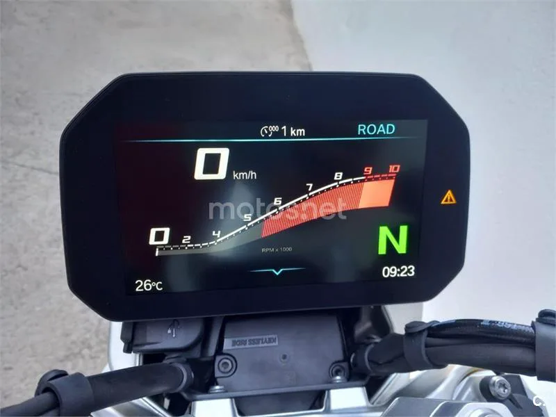 BMW R 1300 R – Vista 6