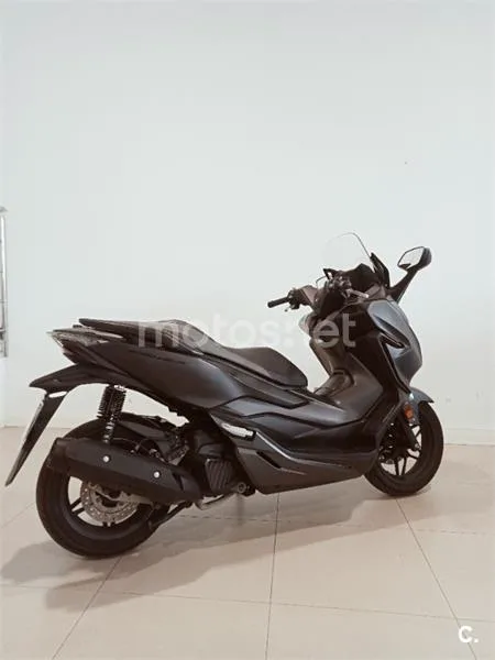 Honda Forza 125 – Vista 6